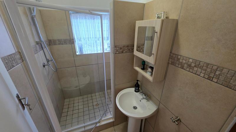 3 Bedroom Property for Sale in Reebok Western Cape